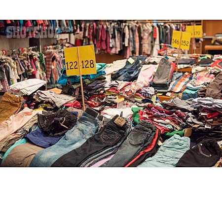 12.06.2026 WBZ-Boutique-Kleider-Flohmarkt in Reinach / BL 12.06.2026 WBZ-Boutique-Kleider-Flohmarkt in Reinach / BL